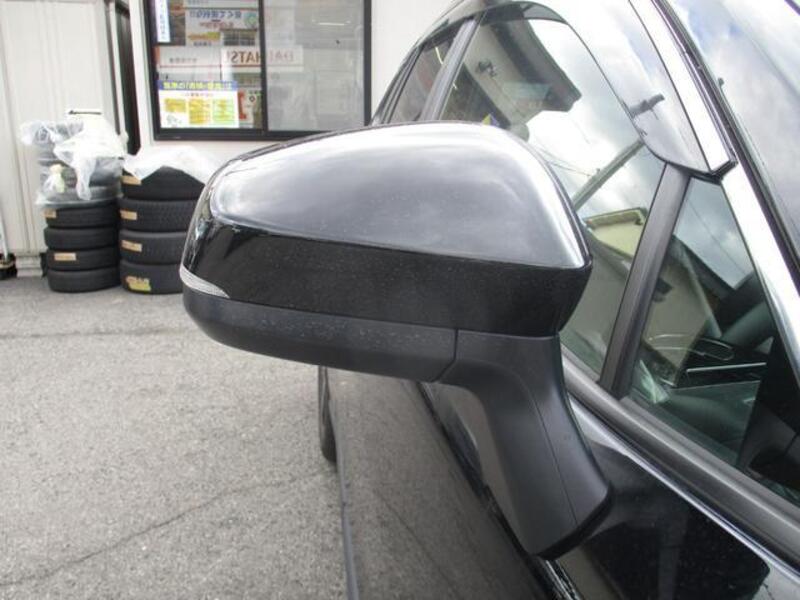 COROLLA CROSS