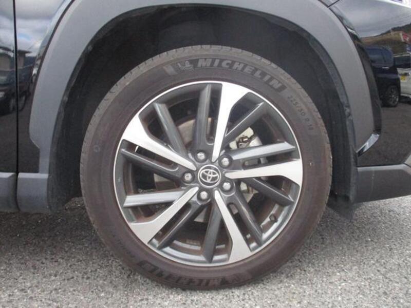COROLLA CROSS