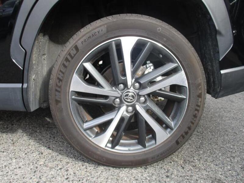 COROLLA CROSS