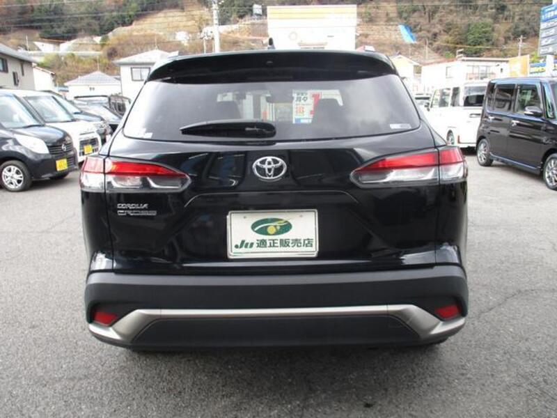 COROLLA CROSS