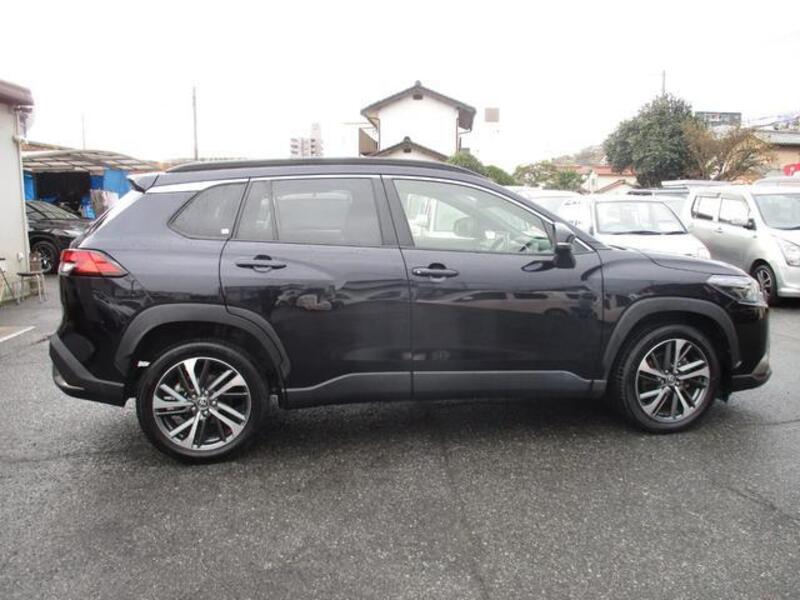 COROLLA CROSS