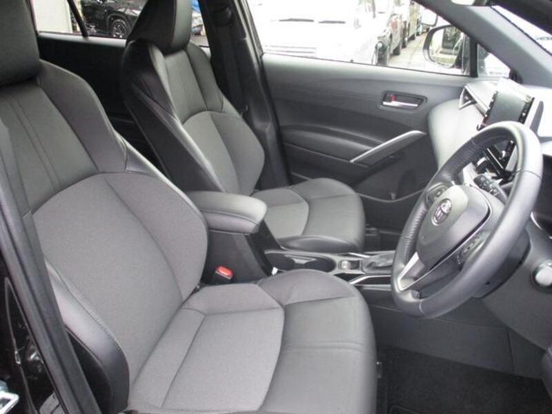 COROLLA CROSS