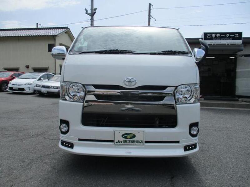 HIACE VAN