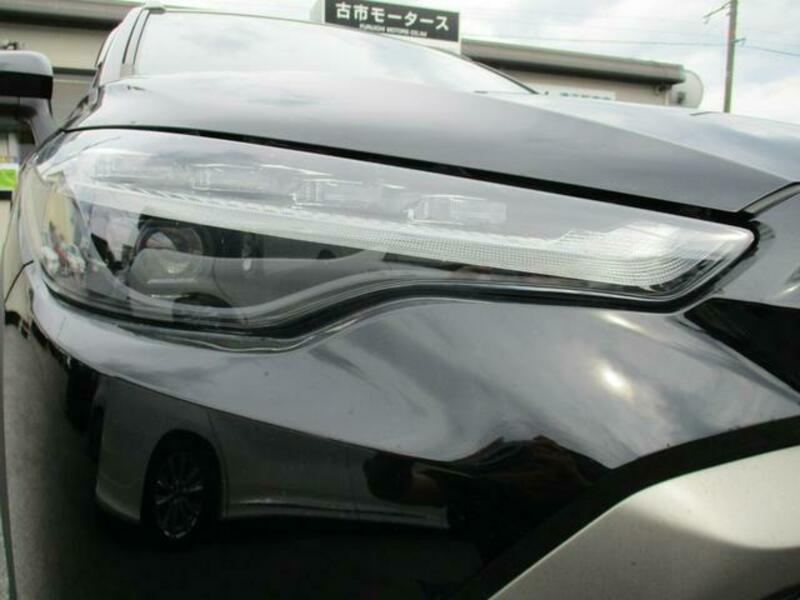 COROLLA CROSS