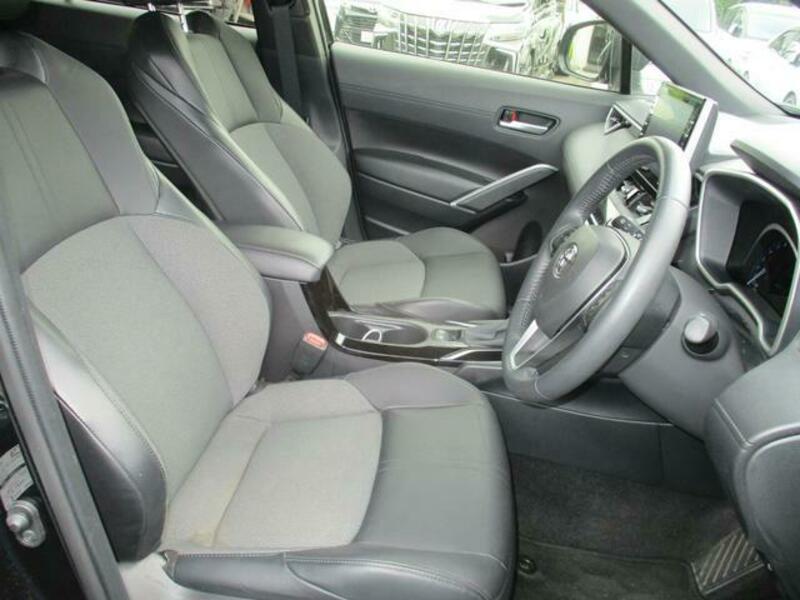COROLLA CROSS