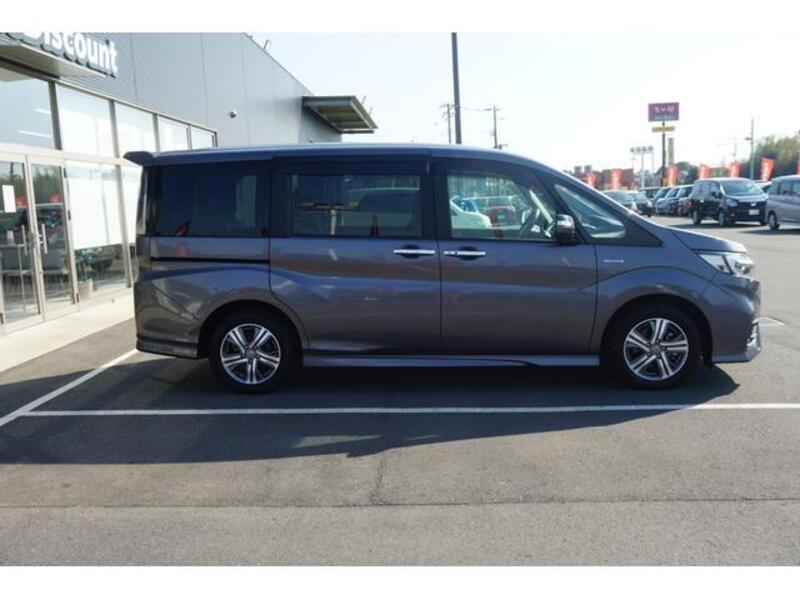 STEPWAGON SPADA