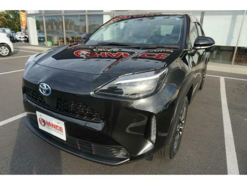 YARIS CROSS