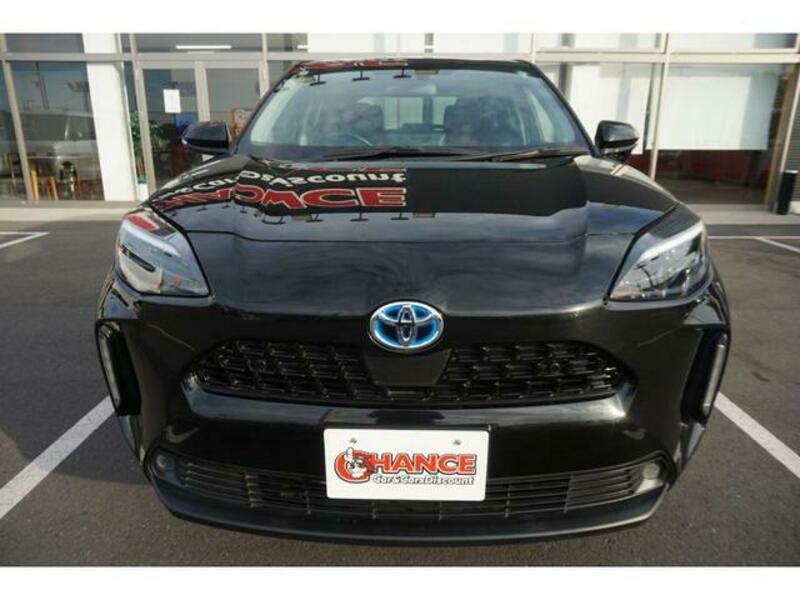 YARIS CROSS