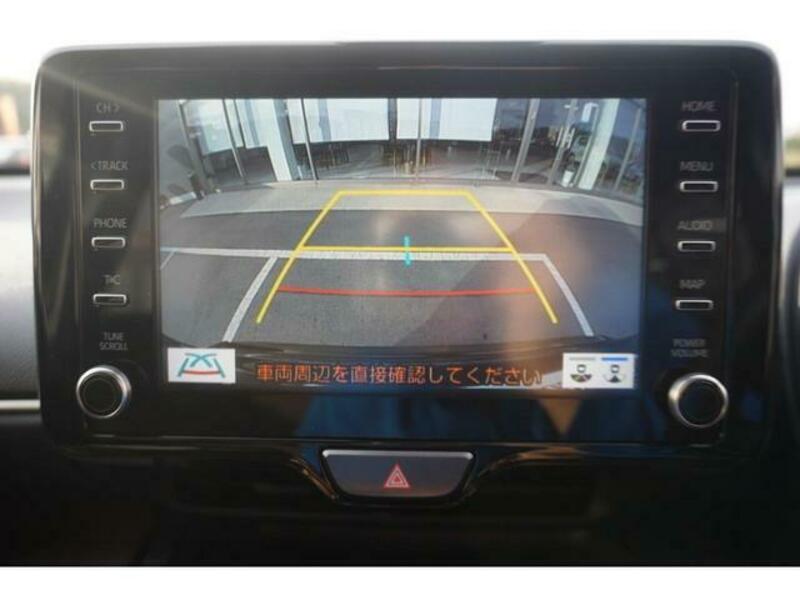 YARIS CROSS