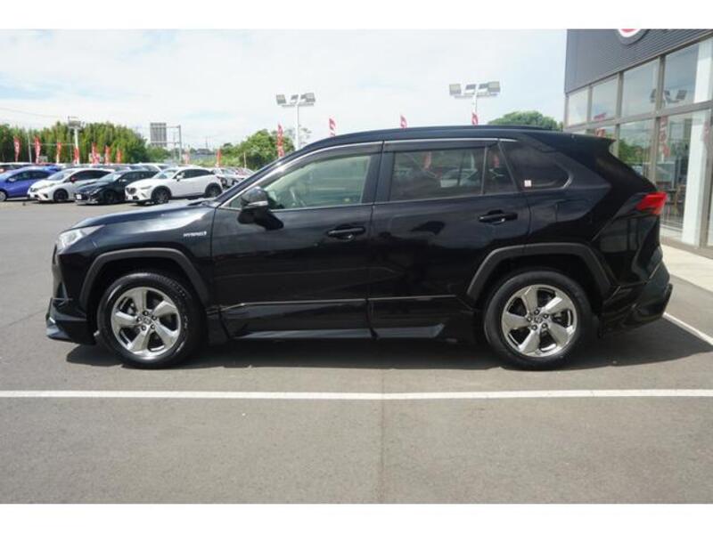 RAV4