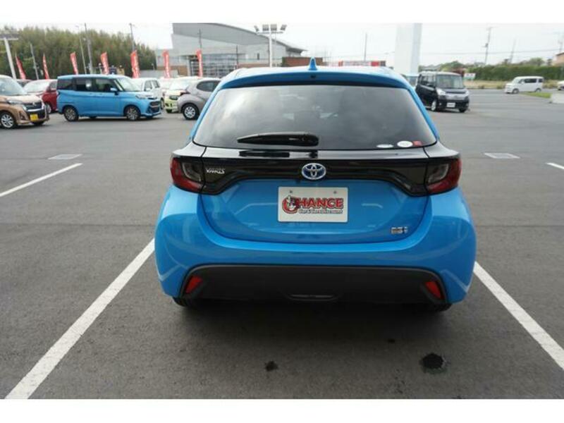 YARIS
