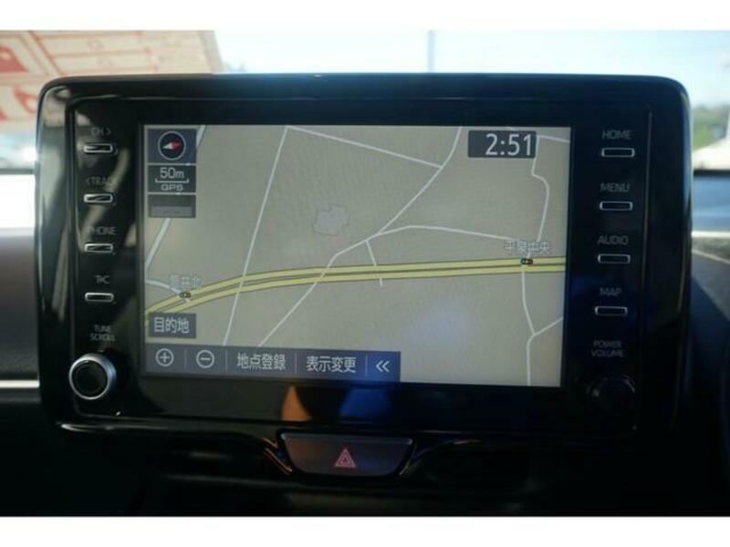 YARIS CROSS