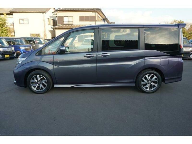 STEPWAGON SPADA
