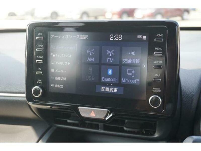 YARIS CROSS