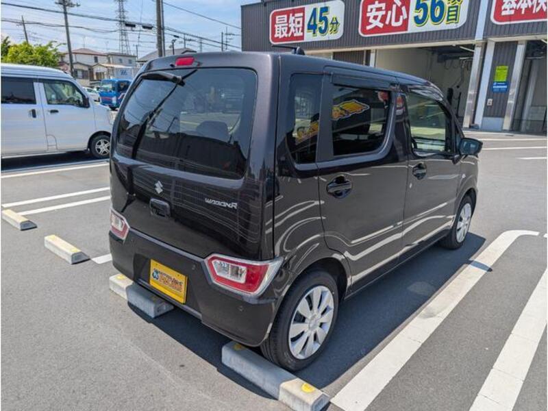 WAGON R