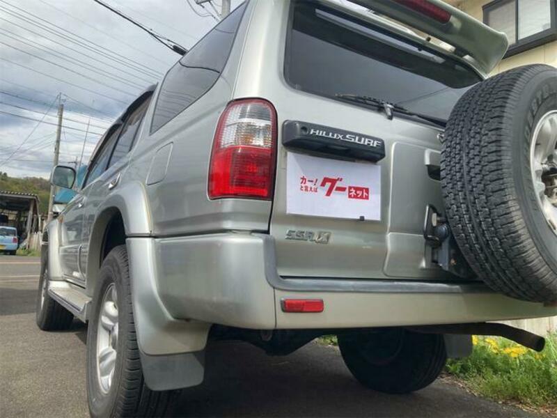 HILUX SURF