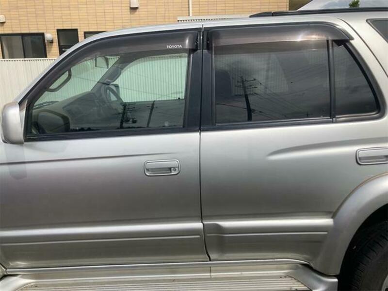 HILUX SURF