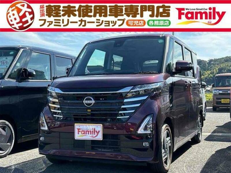 NISSAN ROOX