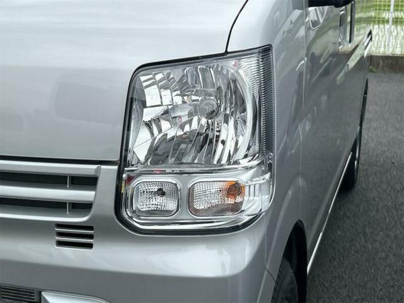 CLIPPER VAN