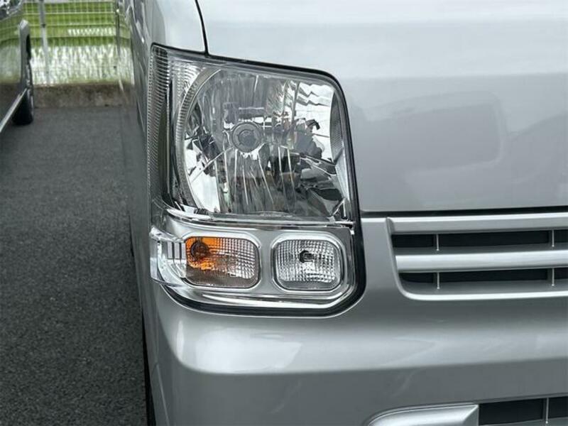CLIPPER VAN