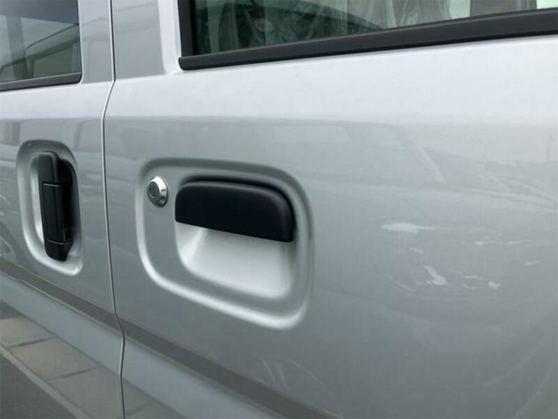 CLIPPER VAN