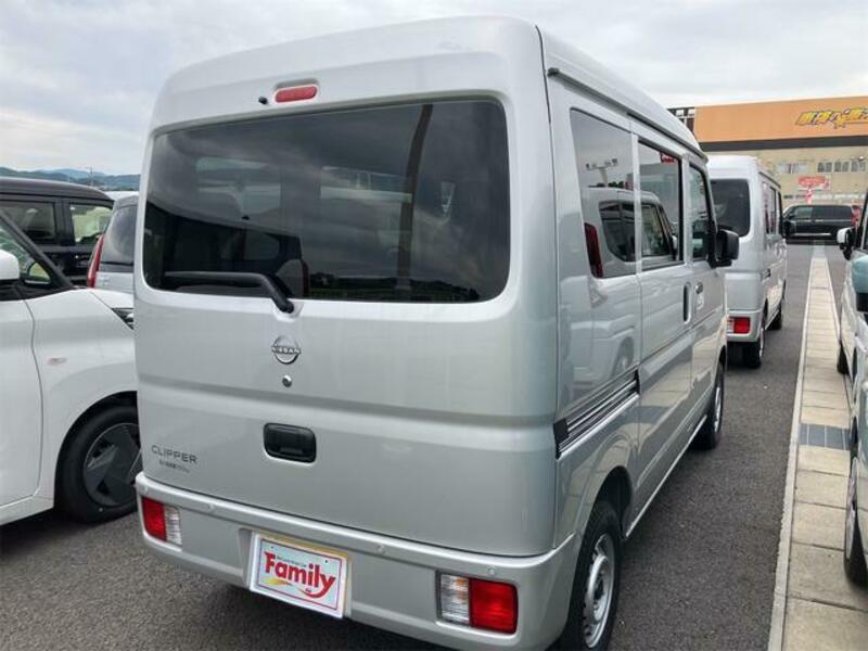 CLIPPER VAN
