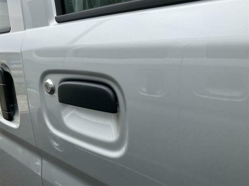 CLIPPER VAN