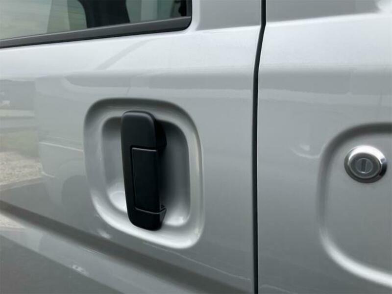 CLIPPER VAN