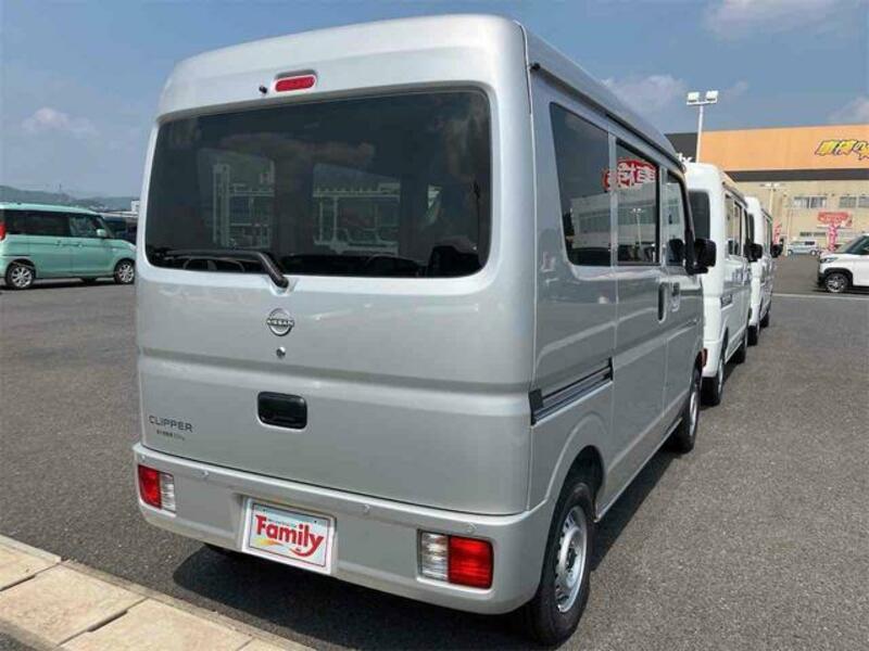 CLIPPER VAN