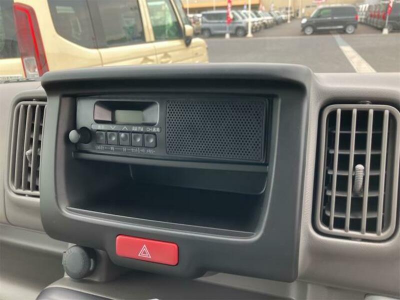 CLIPPER VAN