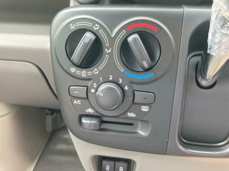 CLIPPER VAN