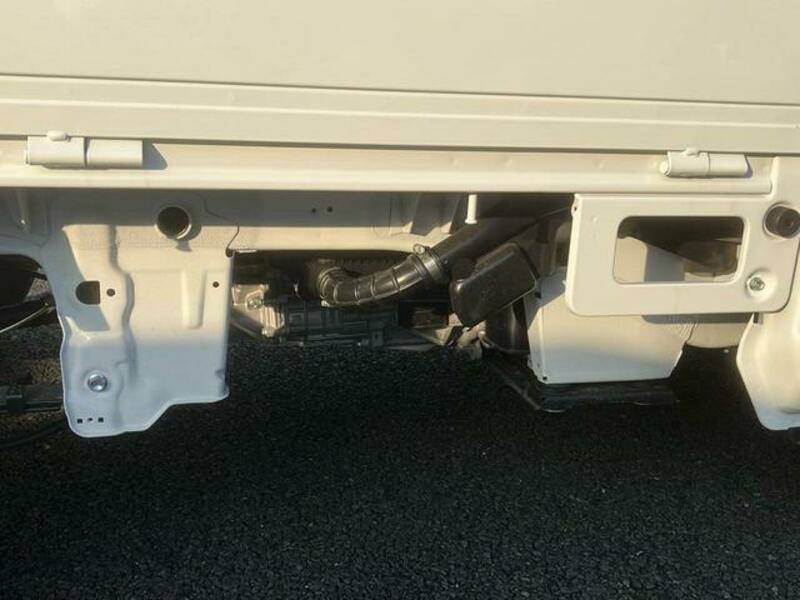 CLIPPER TRUCK