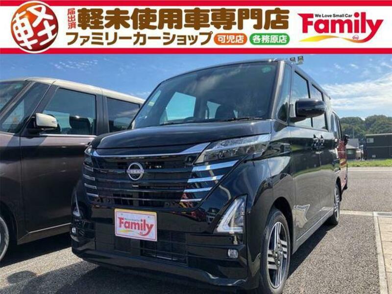 NISSAN ROOX