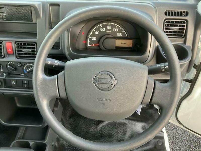 CLIPPER TRUCK