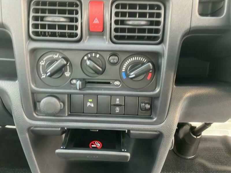 CLIPPER TRUCK