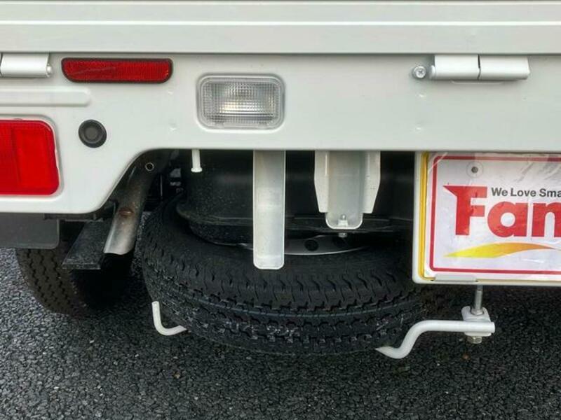 CLIPPER TRUCK