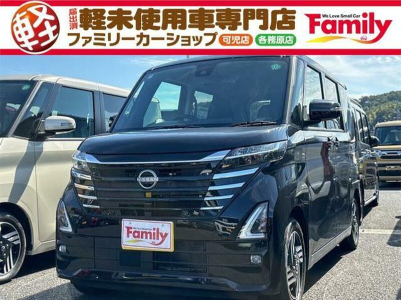 NISSAN ROOX