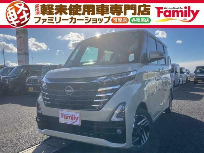NISSAN ROOX