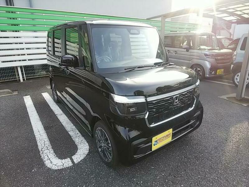 N BOX CUSTOM
