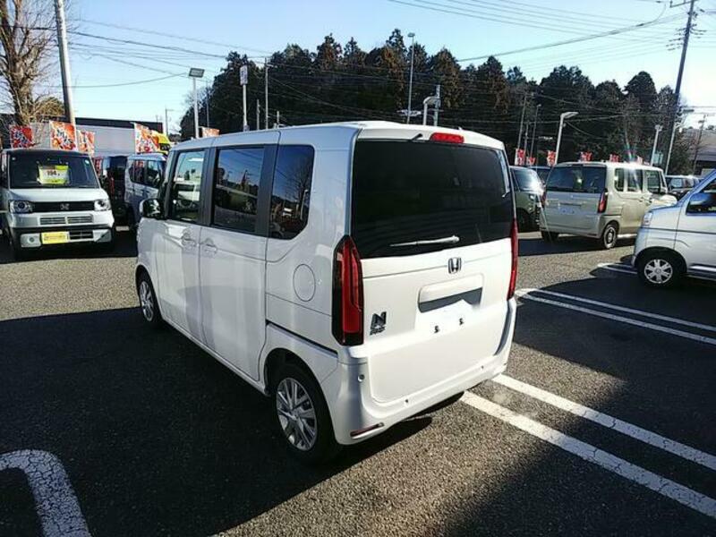 N BOX