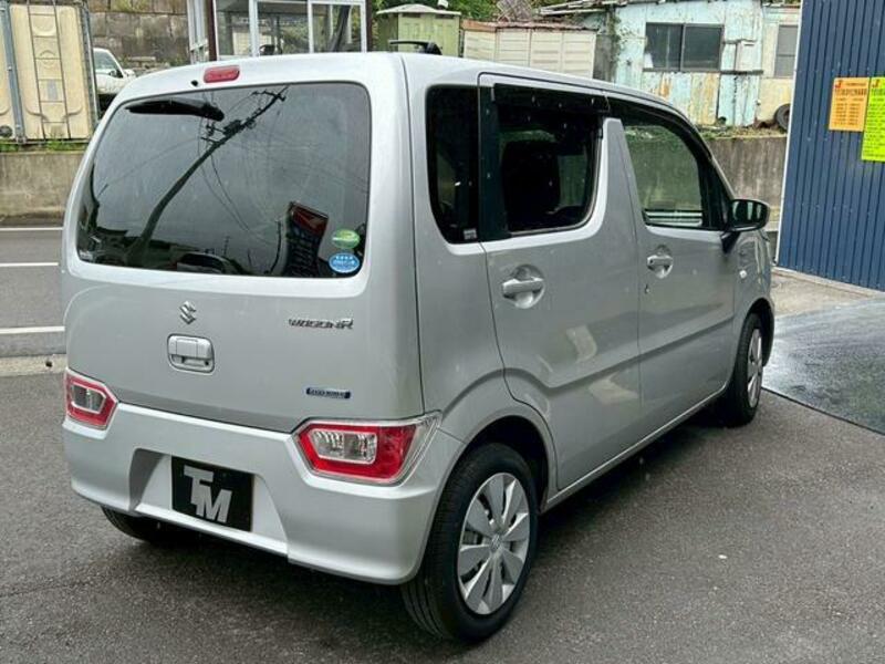 WAGON R