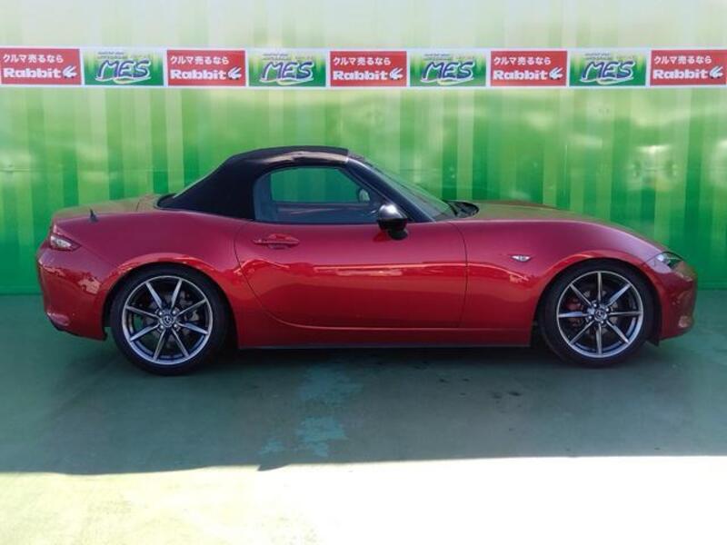 ROADSTER