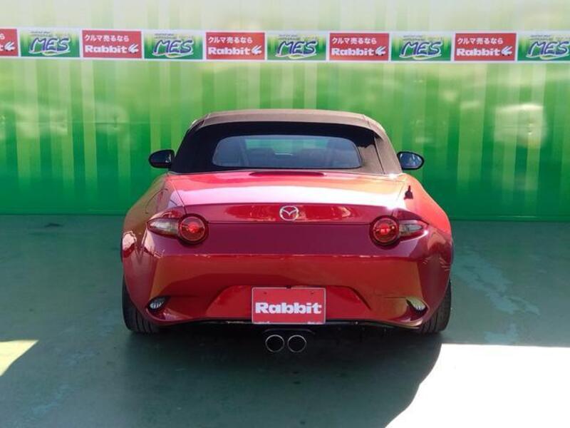 ROADSTER