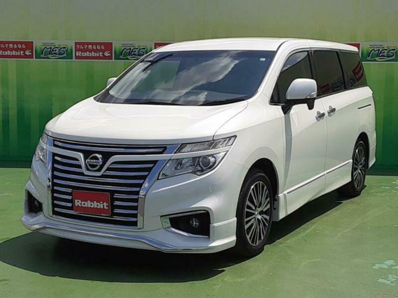 NISSAN ELGRAND