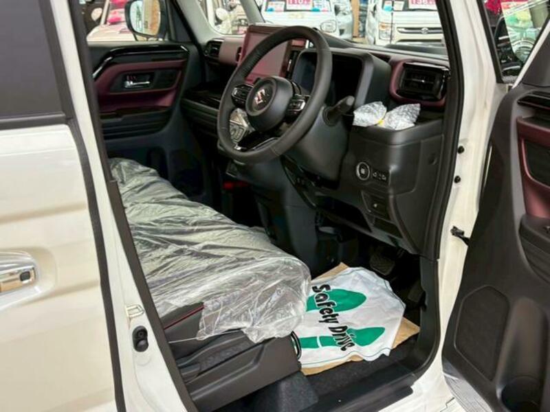 SPACIA CUSTOM