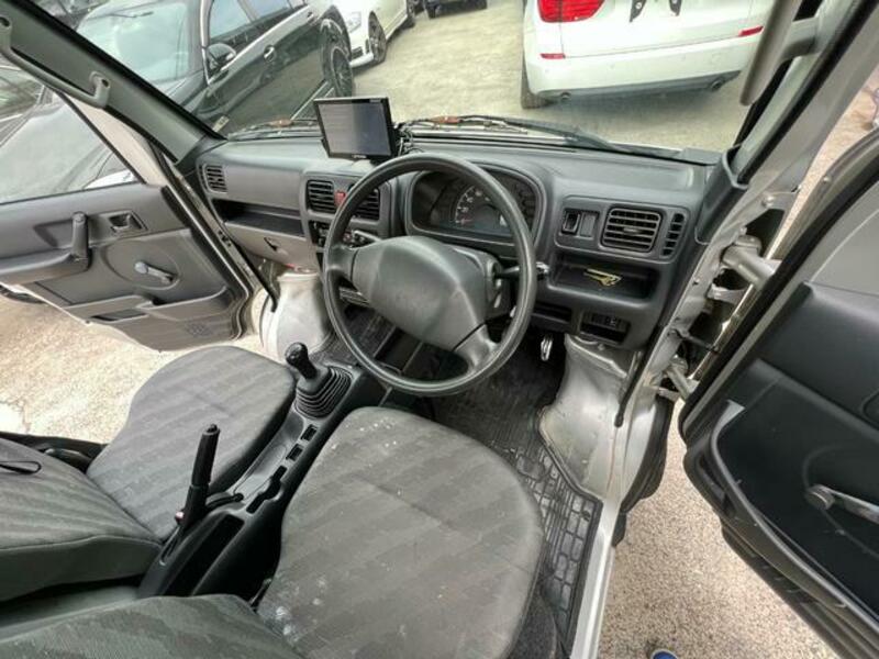 CARRY TRUCK
