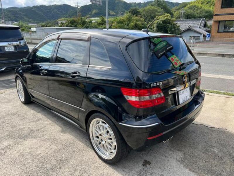 B-CLASS