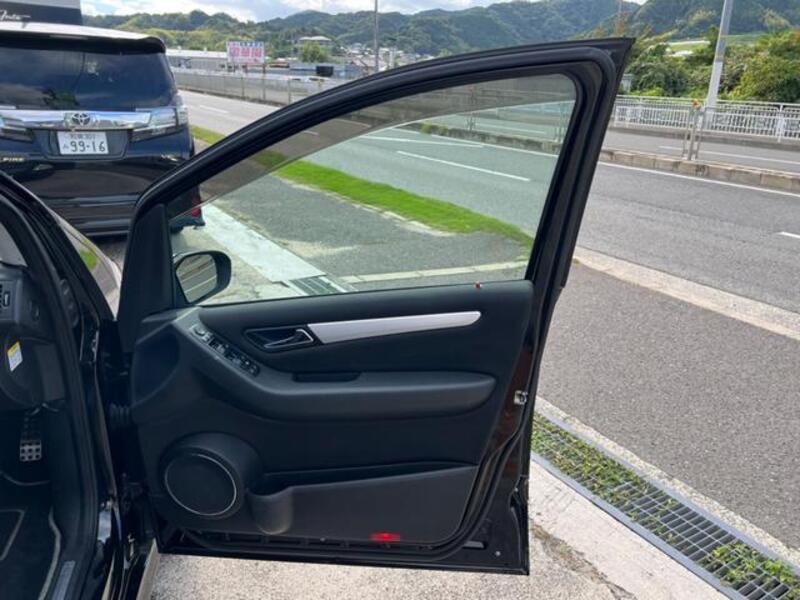 B-CLASS