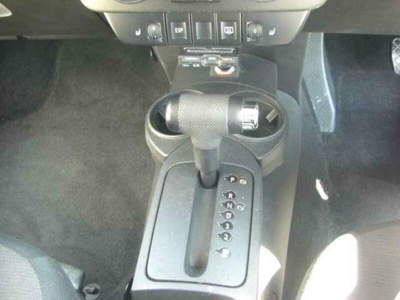 NEW BEETLE