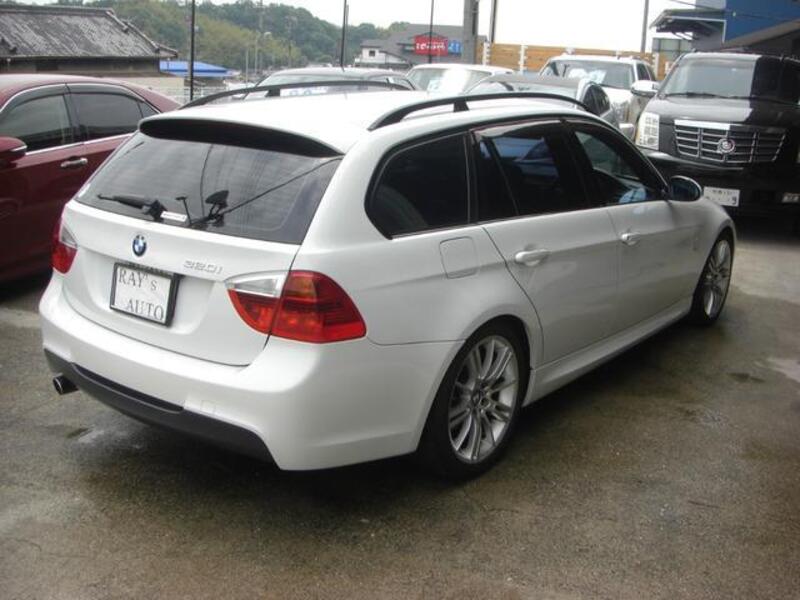 3 SERIES